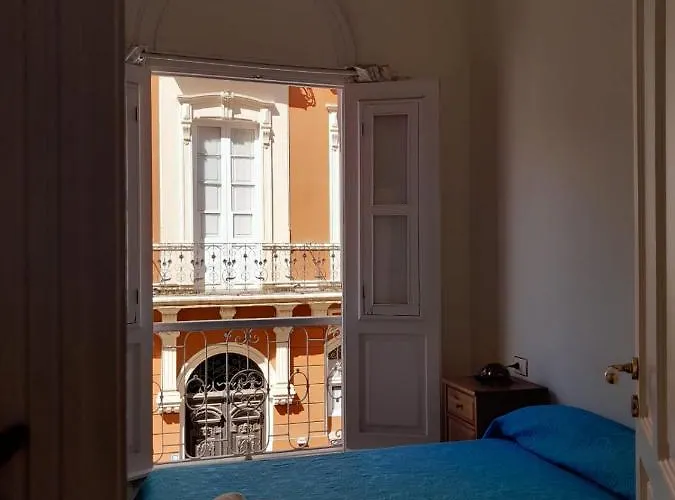 Old Town Cruz Апартаменты Санта-Крус-де-Тенерифе