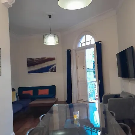 Old Town Cruz アパート